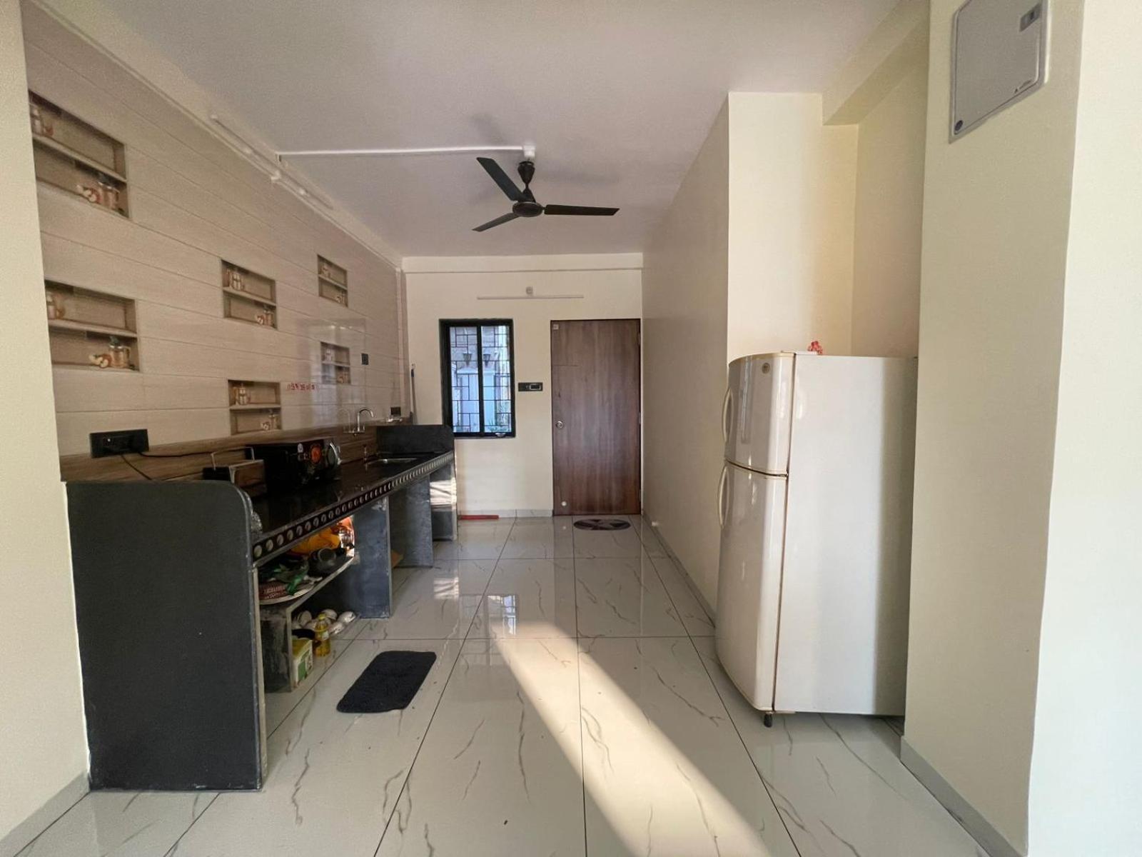 Lavish Villa - 3 Bhk Pool With Lawn Lonavala Exteriör bild